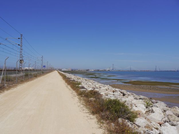 Service road next to the motorway to Cadiz