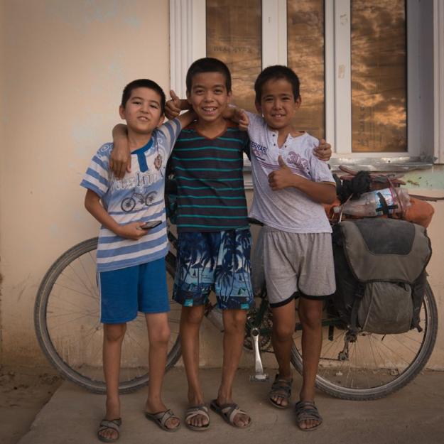 Beyneu to Nukus by bicycle.